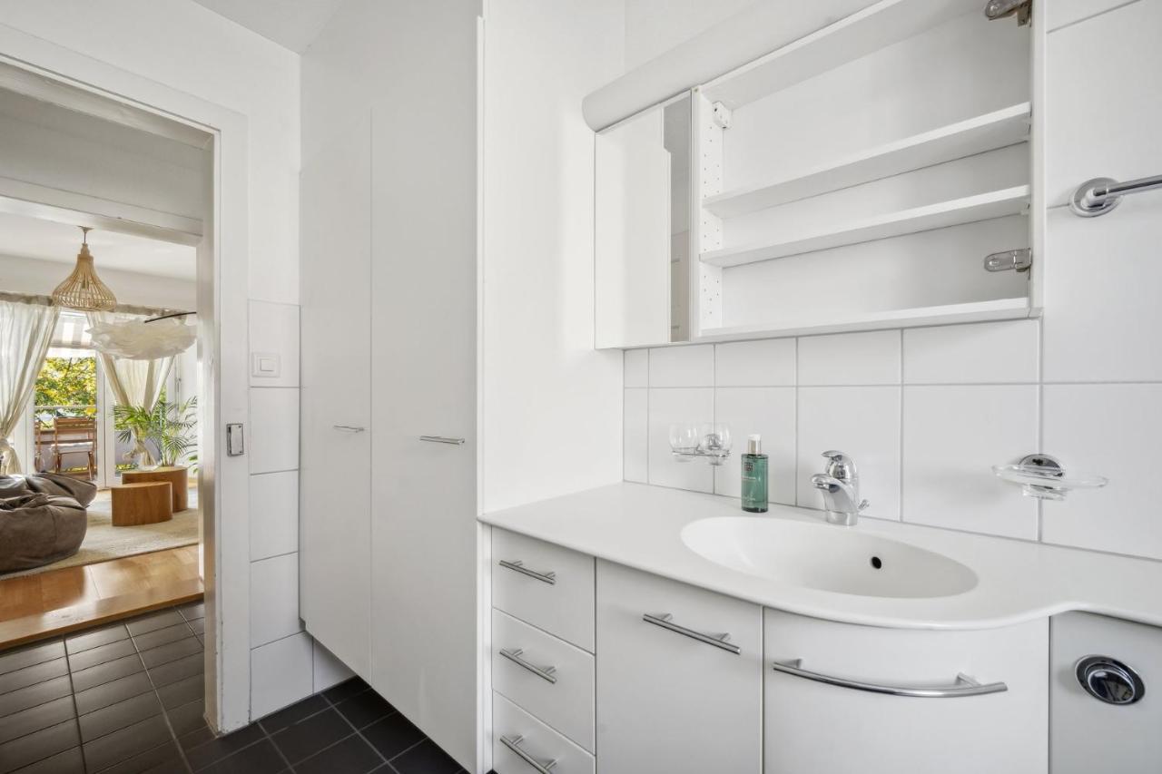 Comfortable Stay In Oerlikon 20 Minutes Away From Zurich Airport Buitenkant foto