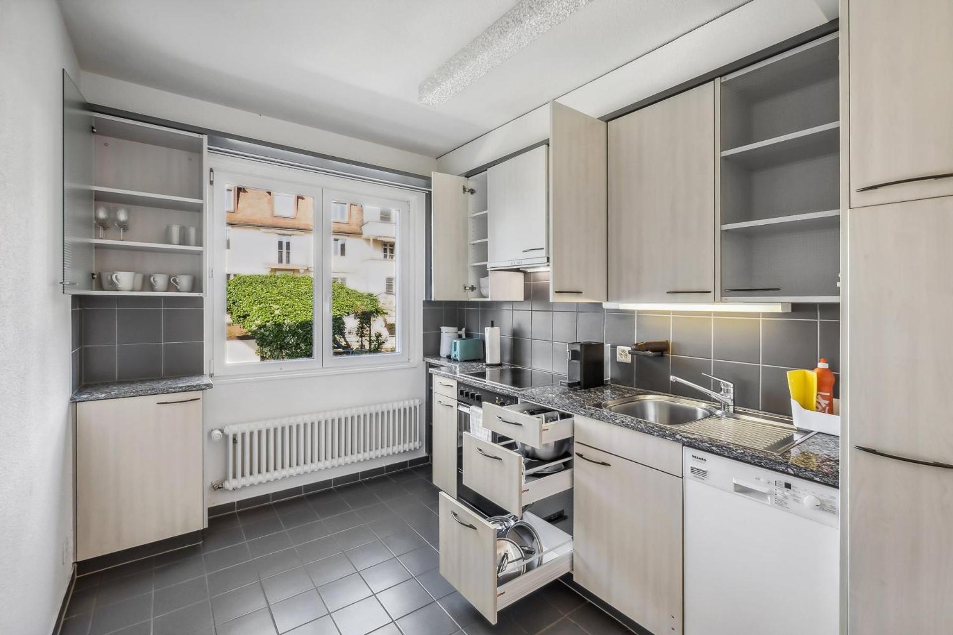 Comfortable Stay In Oerlikon 20 Minutes Away From Zurich Airport Buitenkant foto